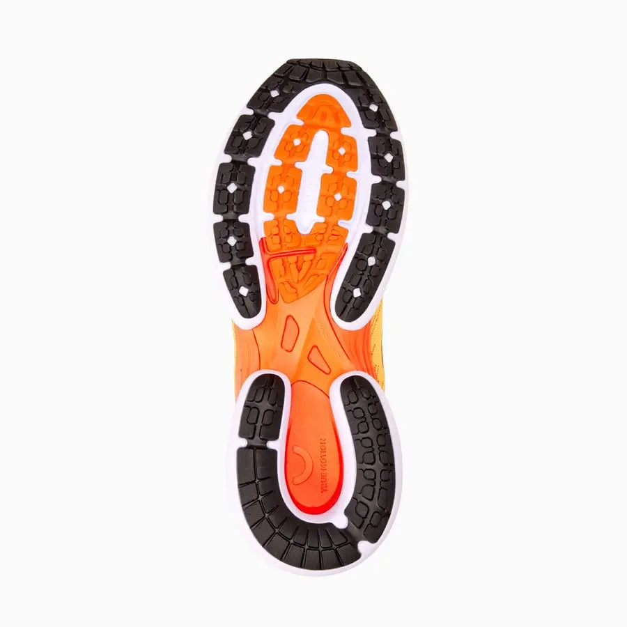 U-TECH Nevos 3 True Motion running shoes bottom