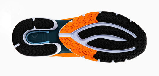 double U-tech construction in the forefoot and midfoot